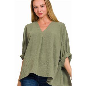 NWT Zenana Woven Airflow‎ V-neck Puff Half Sleeve Top